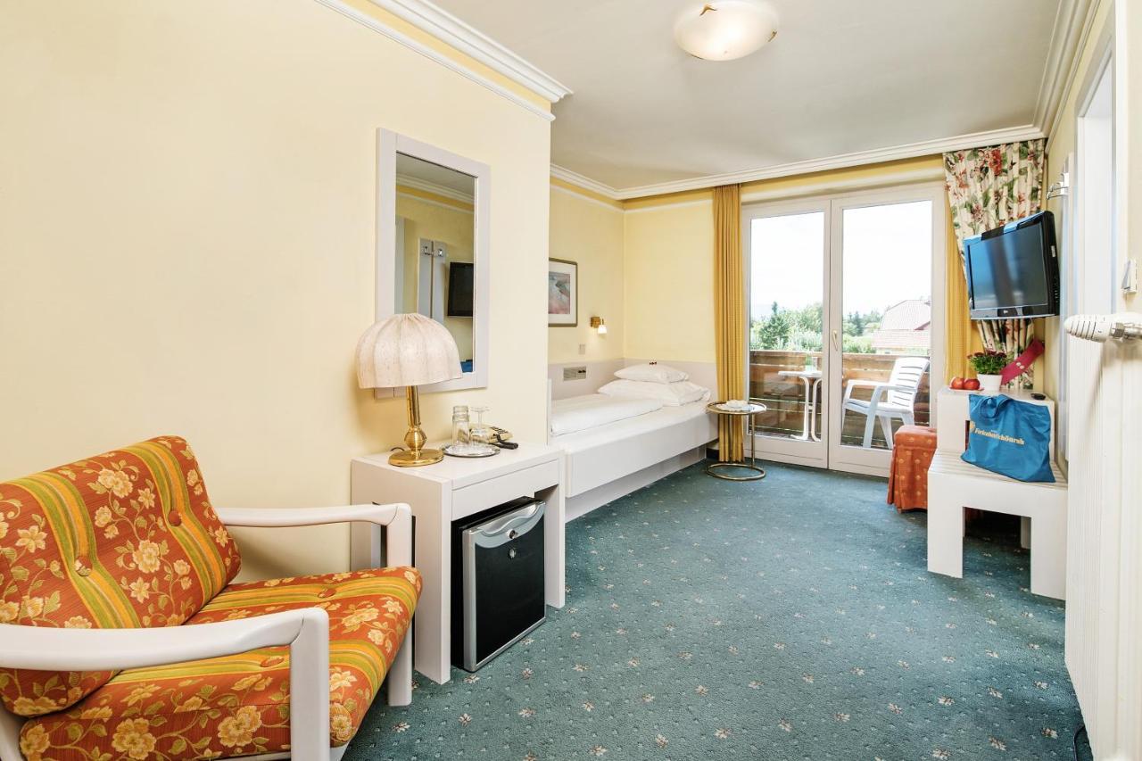 Hotel Schoenruh Drobollach am Faakersee Extérieur photo